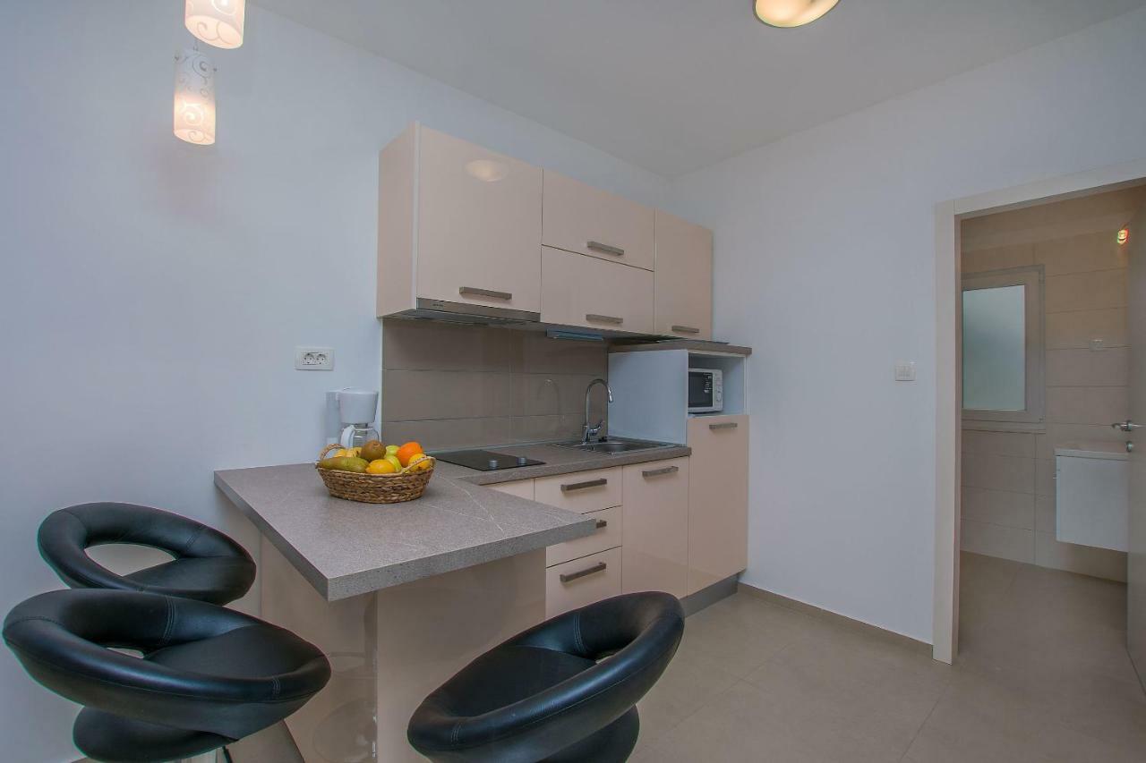 Apartments Villa Aquamarine Duce Ngoại thất bức ảnh