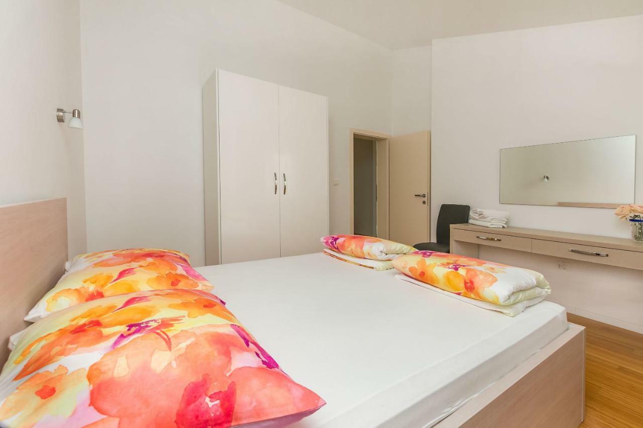 Apartments Villa Aquamarine Duce Ngoại thất bức ảnh