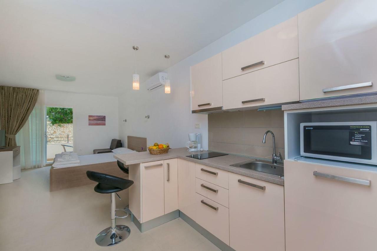 Apartments Villa Aquamarine Duce Ngoại thất bức ảnh
