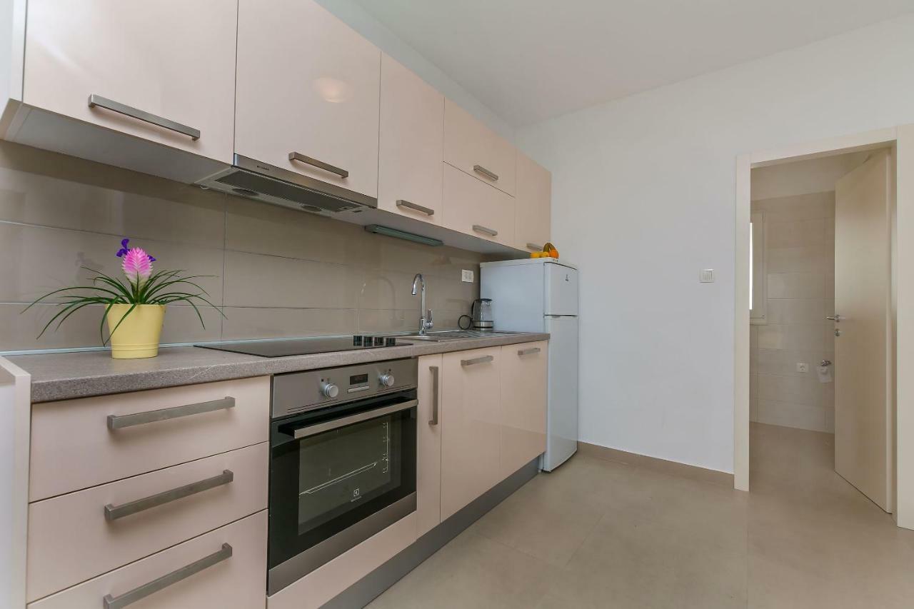 Apartments Villa Aquamarine Duce Ngoại thất bức ảnh