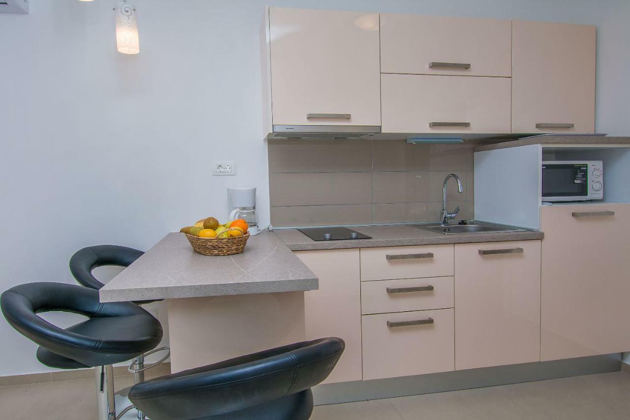 Apartments Villa Aquamarine Duce Ngoại thất bức ảnh