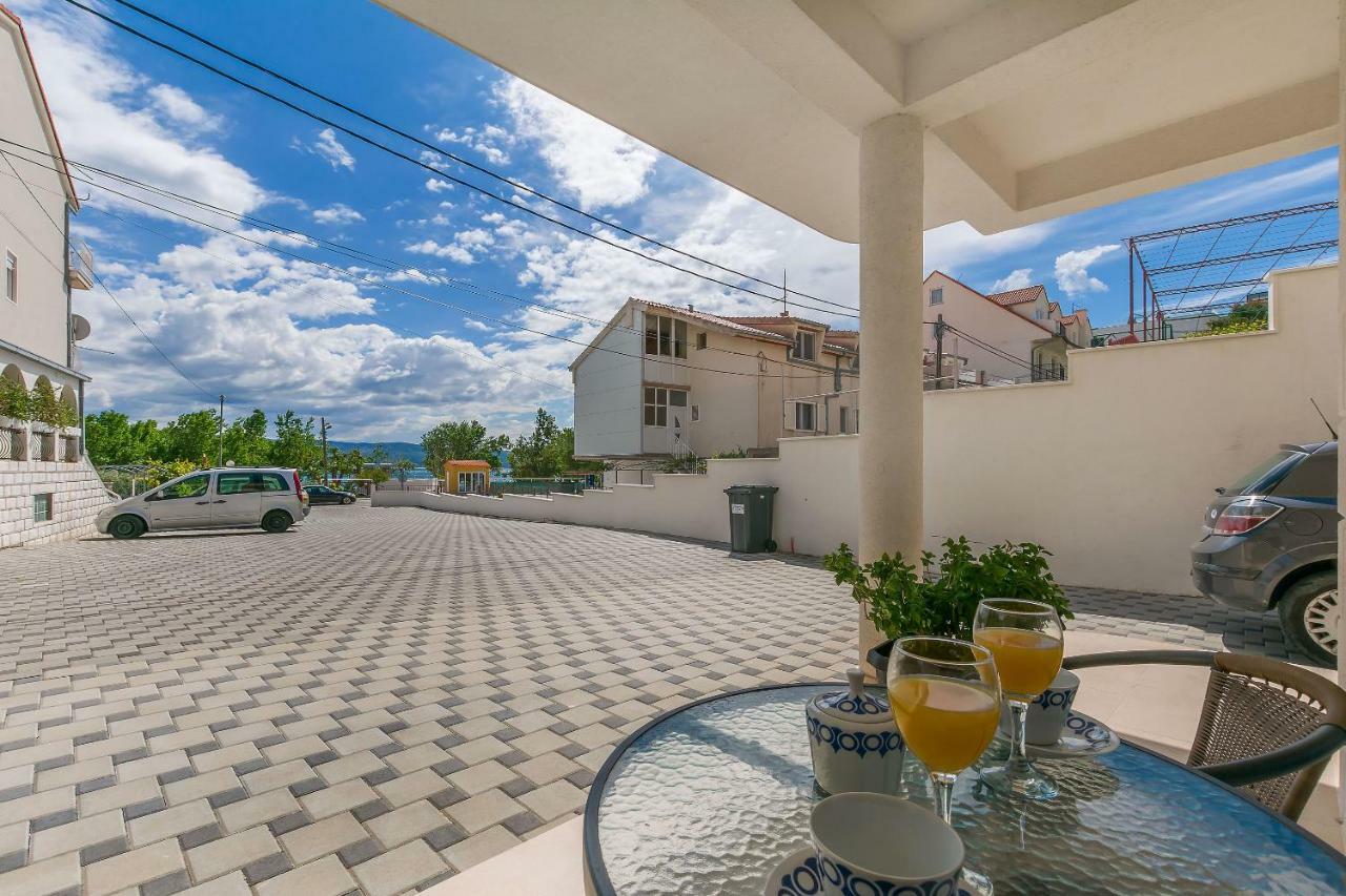 Apartments Villa Aquamarine Duce Ngoại thất bức ảnh
