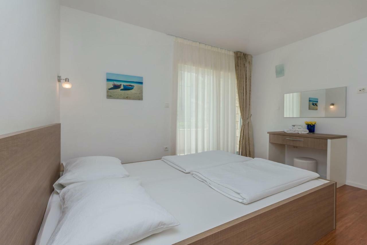 Apartments Villa Aquamarine Duce Ngoại thất bức ảnh